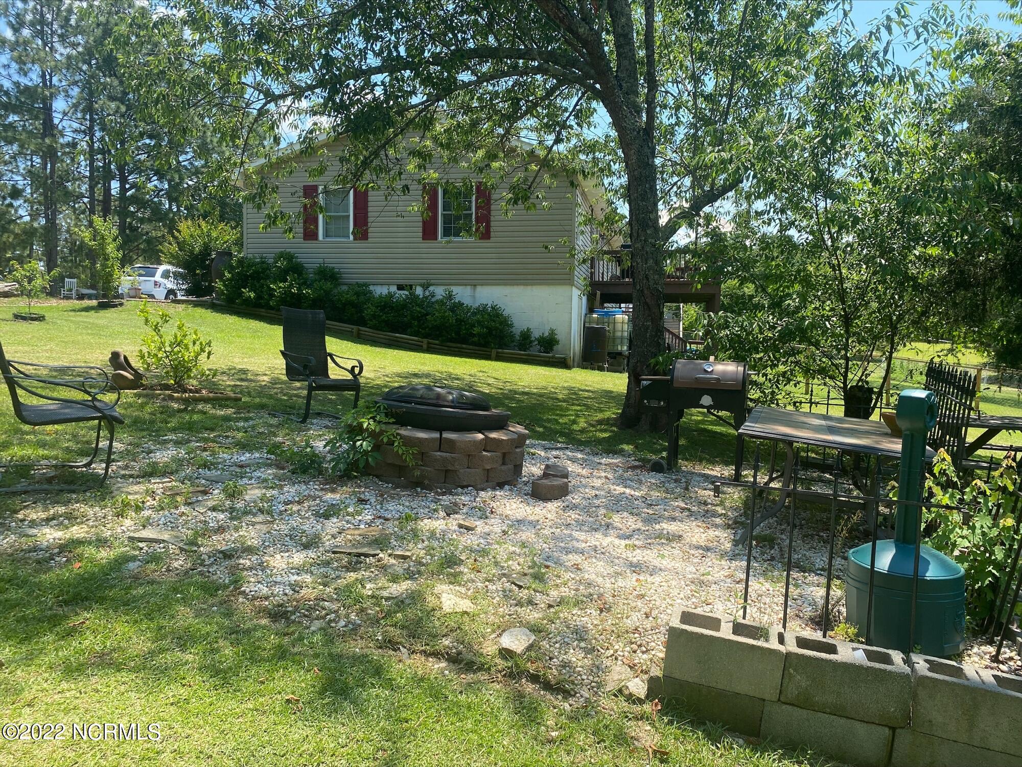 336 Lucas Road West End, NC 27376 - Photo 3 of 40 Image (1)