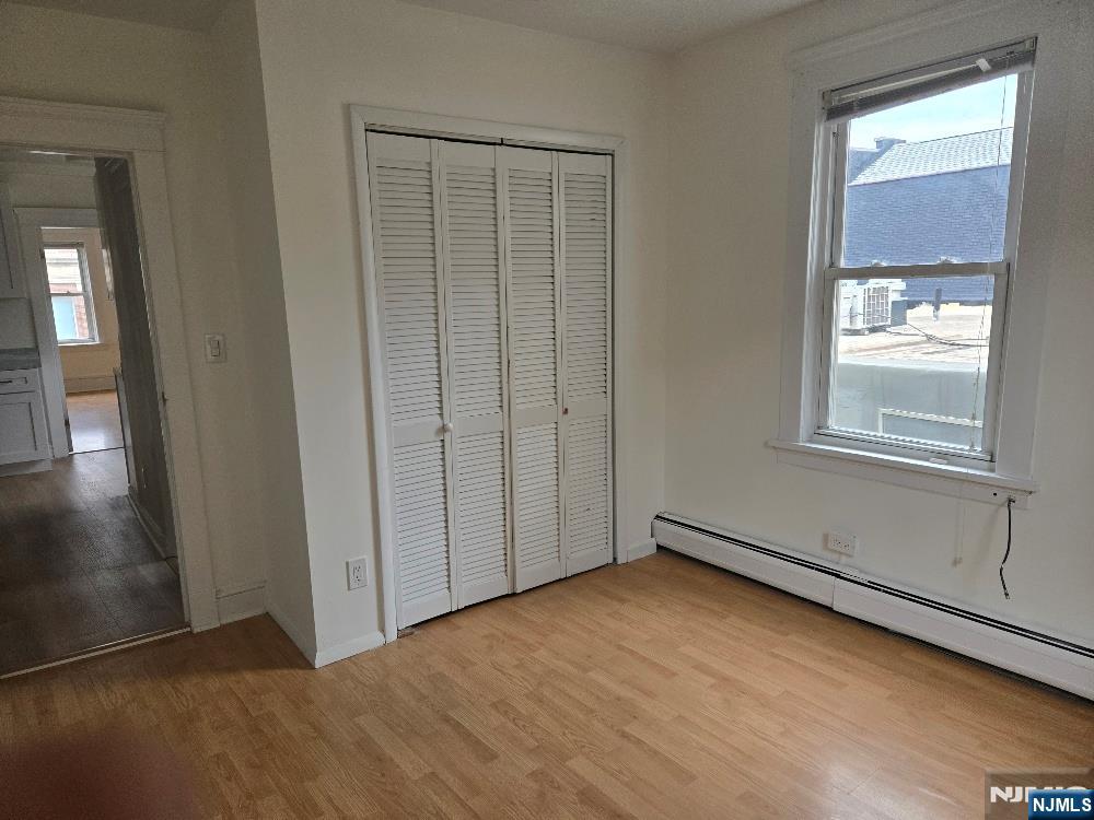 502 Broad Avenue Ridgefield, NJ 07657 - Photo 5 of 9