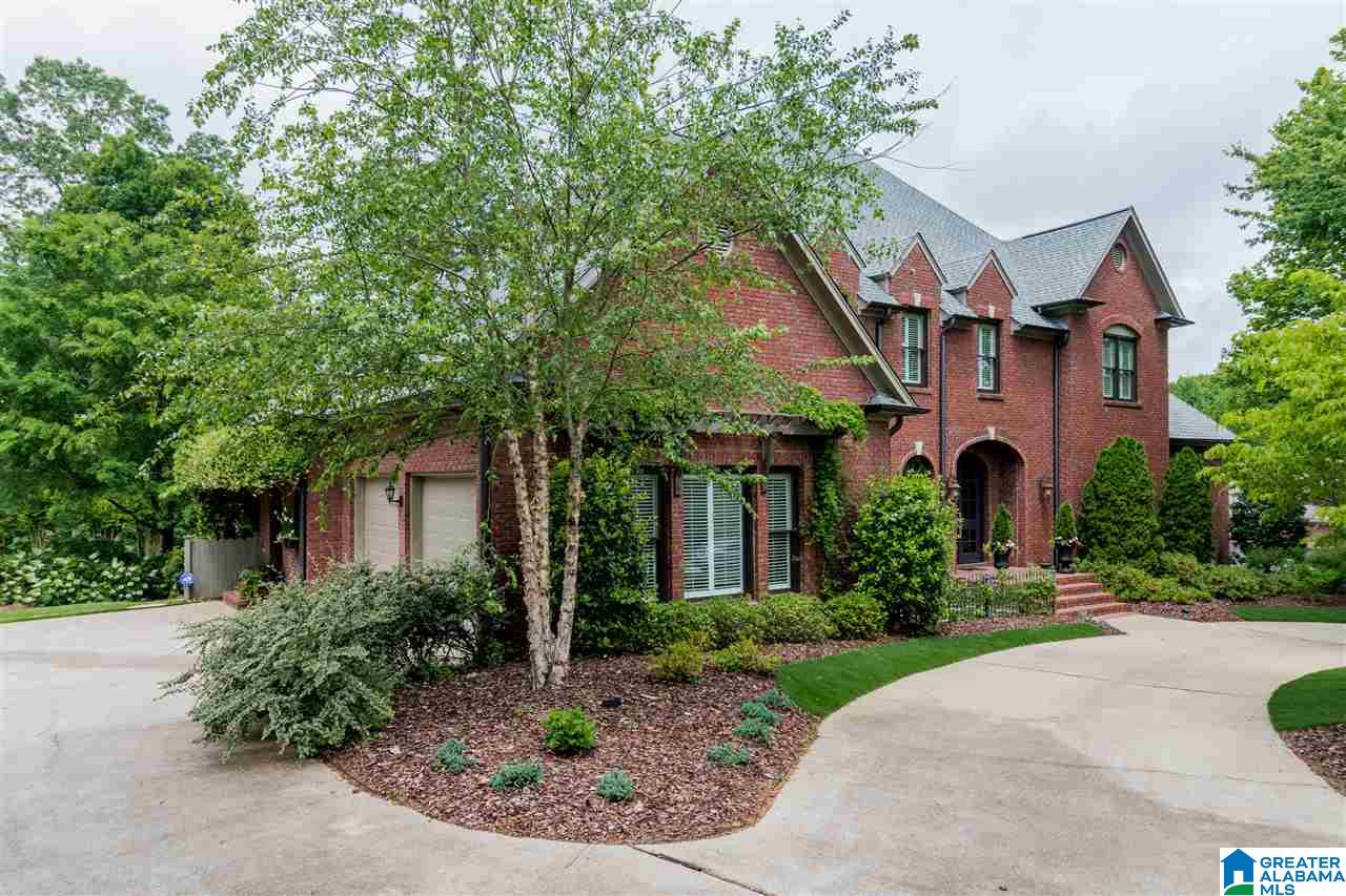 2113 Magnolia Way Birmingham, AL 35243 - Photo 2 of 49