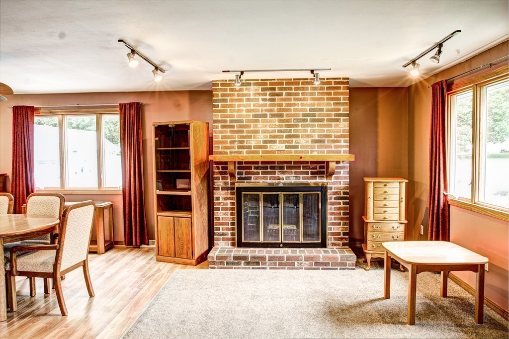 12 Reid Road Chelmsford, MA 01824 - Photo 3 of 30