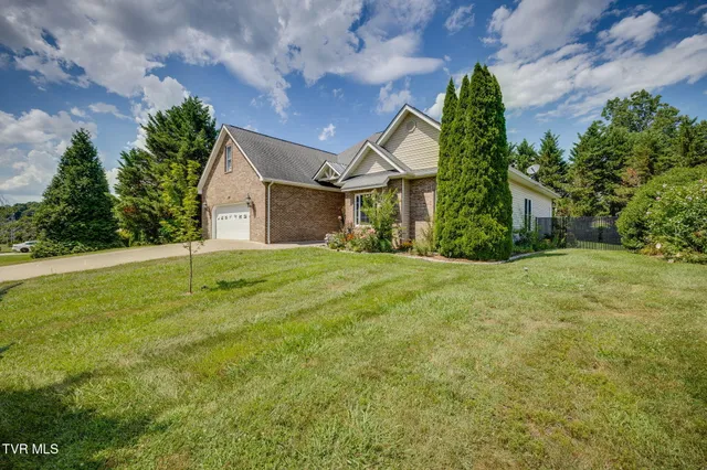 $515,000 | 599 Free Hill Road, Gray, TN 37615
