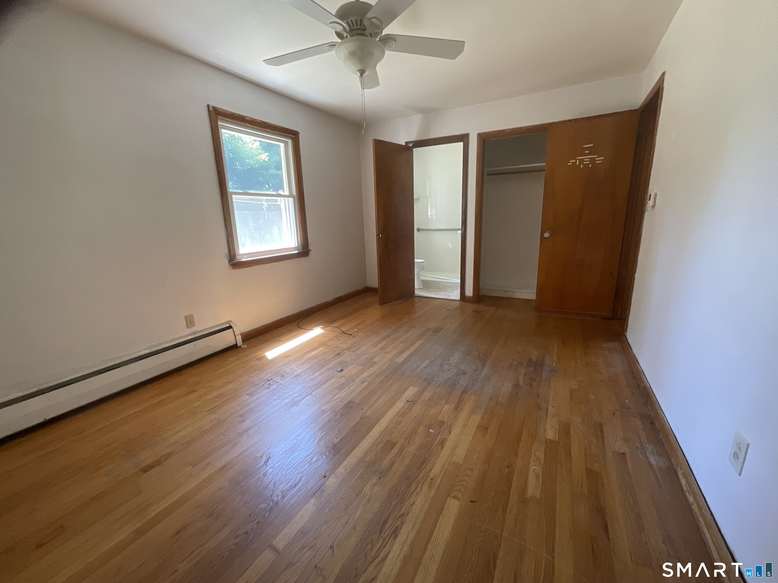 649 Merwin Avenue Milford, CT 06460 - Photo 7 of 20