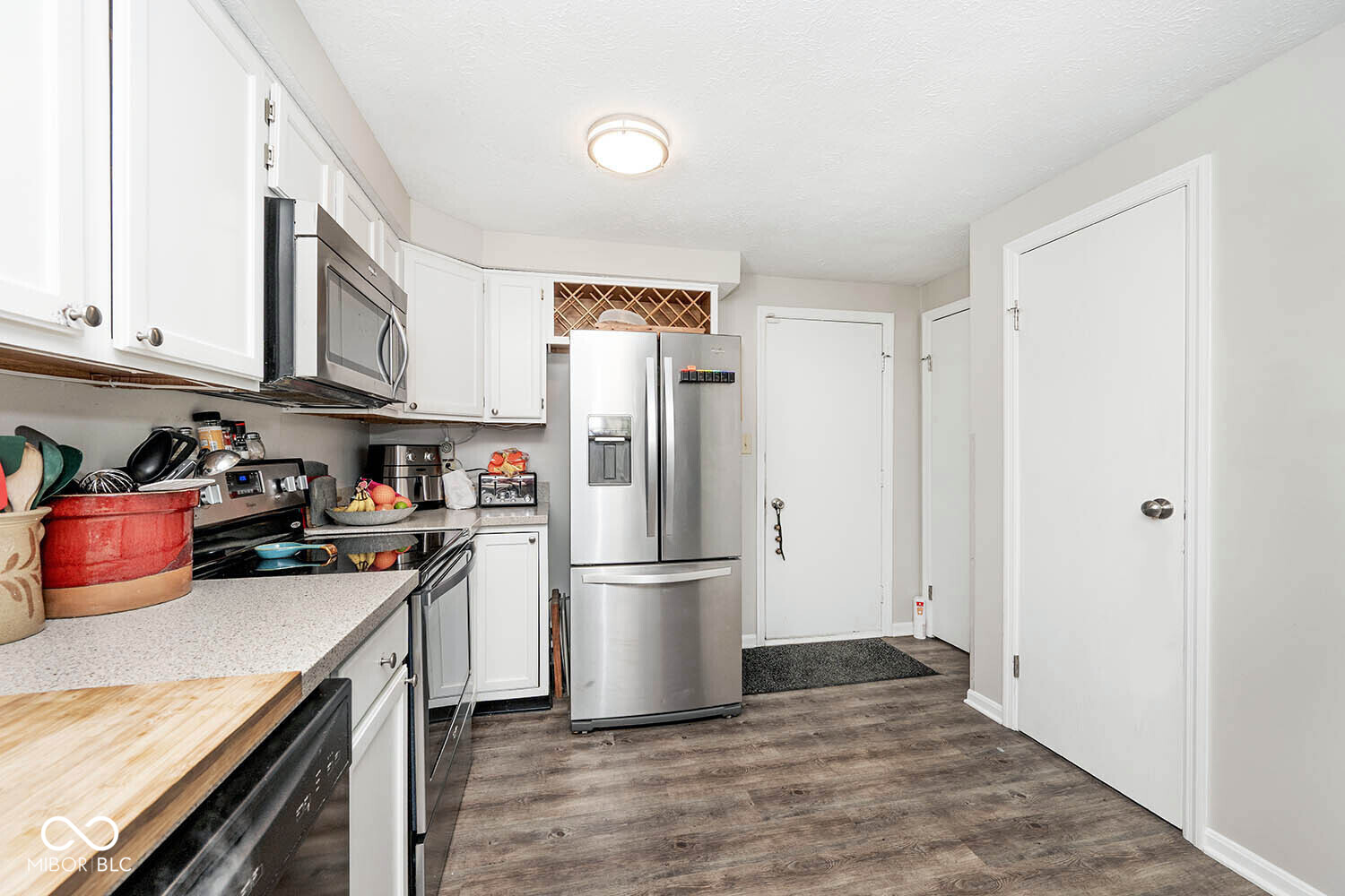 8313 Castle Ridge Lane Indianapolis, IN 46256 - Photo 16 of 30