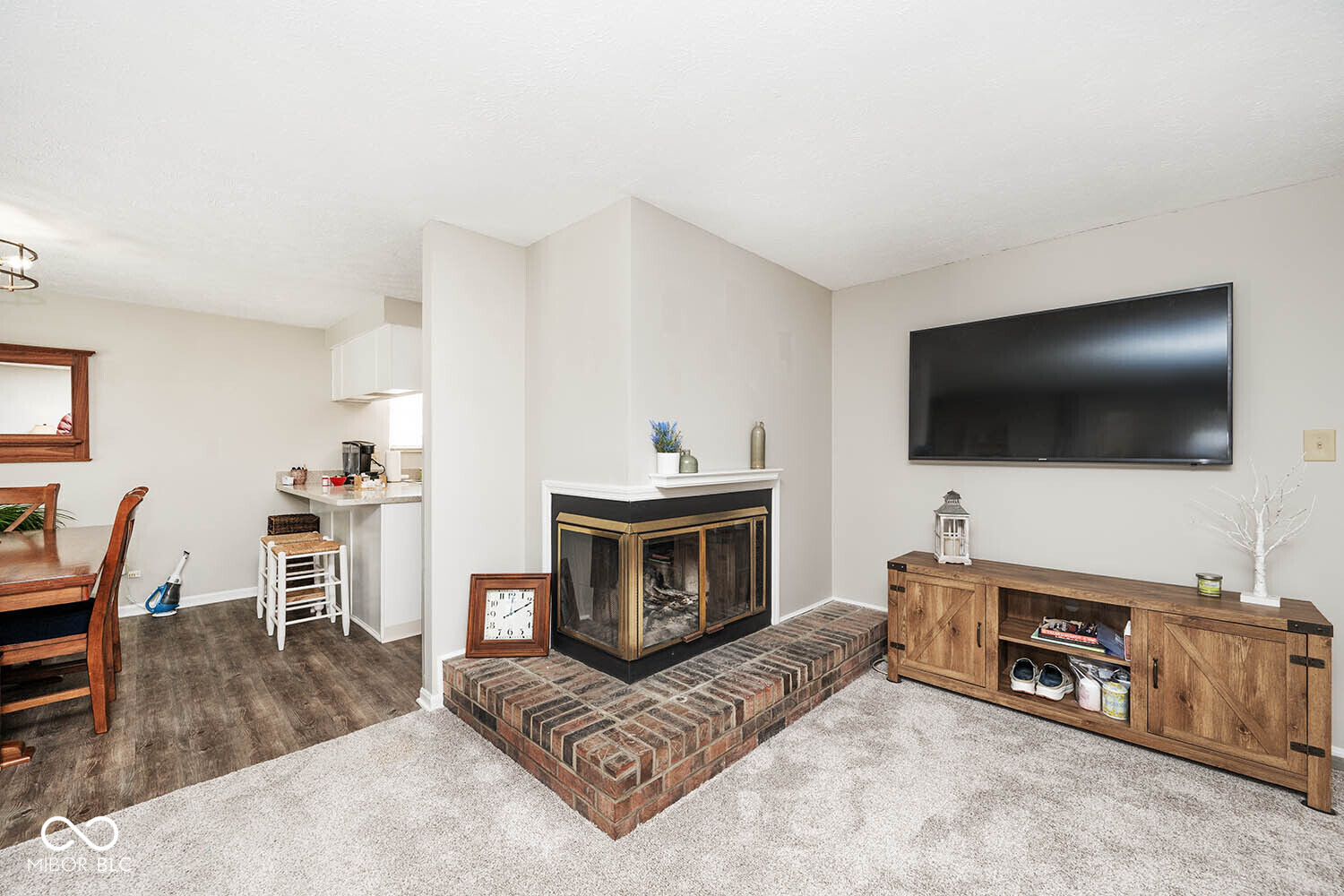 8313 Castle Ridge Lane Indianapolis, IN 46256 - Photo 8 of 30