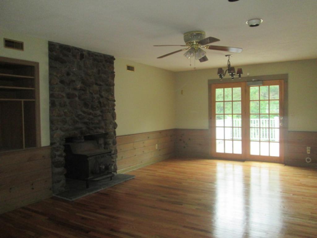 1745 River Road, Unit AKA NORTH RIVER RD) Manchester, NH 03104 - Photo 2 of 14