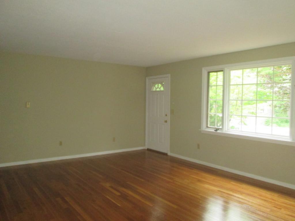 1745 River Road, Unit AKA NORTH RIVER RD) Manchester, NH 03104 - Photo 4 of 14