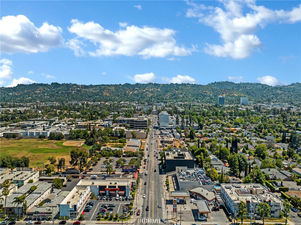 5242 Vesper Avenue, Unit 7 Sherman Oaks, CA 91411 - Photo 22 of 29