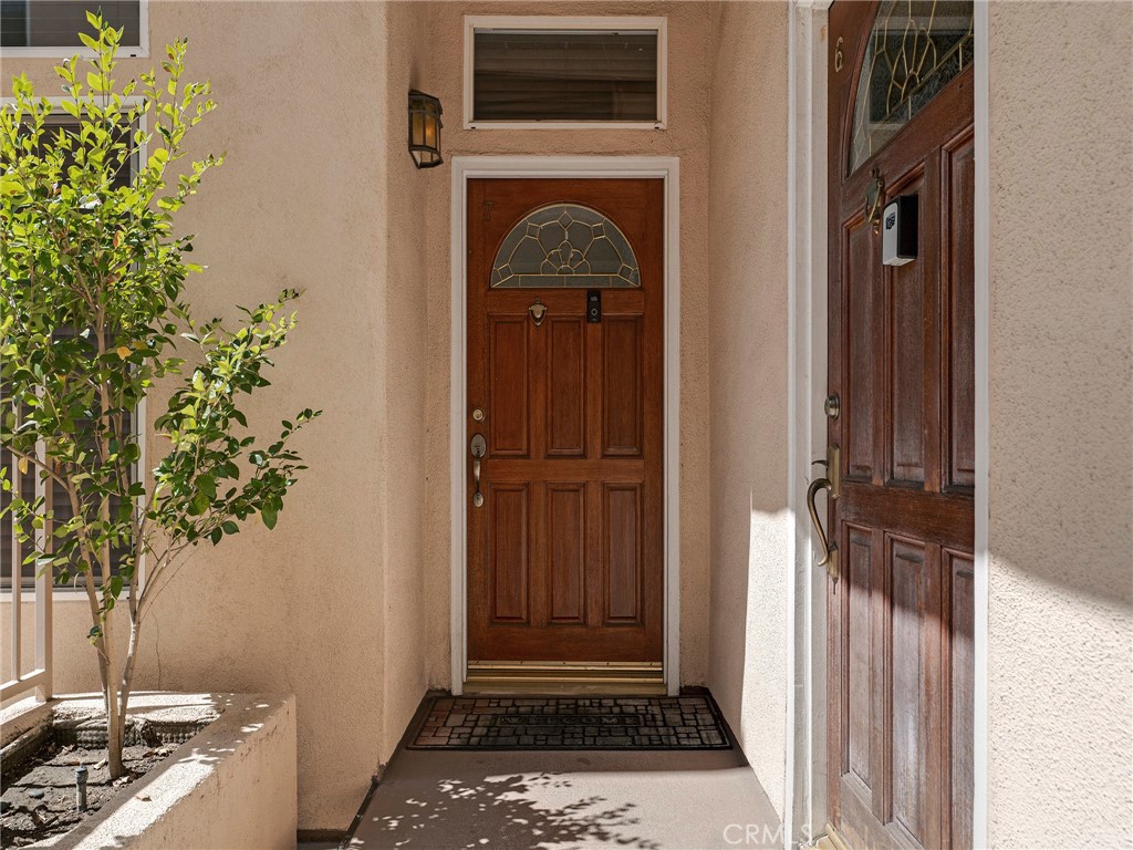 5242 Vesper Avenue, Unit 7 Sherman Oaks, CA 91411 - Photo 4 of 29