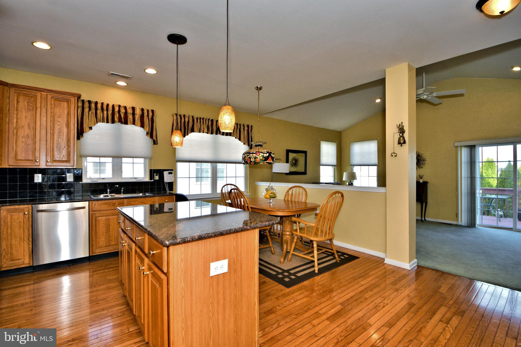 19 Bluebonnet Road Langhorne, PA 19047 - Photo 14 of 51 Kitchen