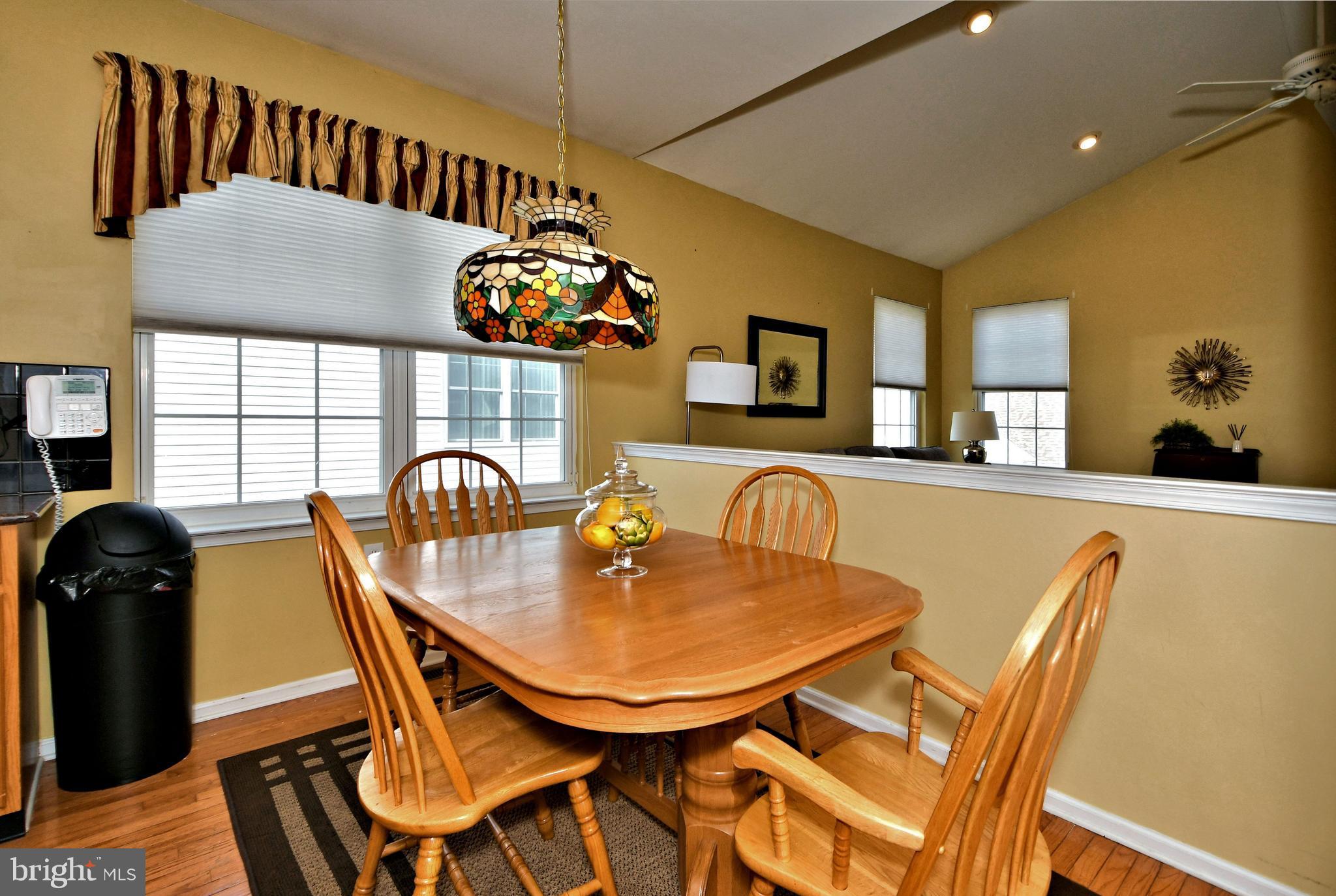 19 Bluebonnet Road Langhorne, PA 19047 - Photo 20 of 51 Kitchen