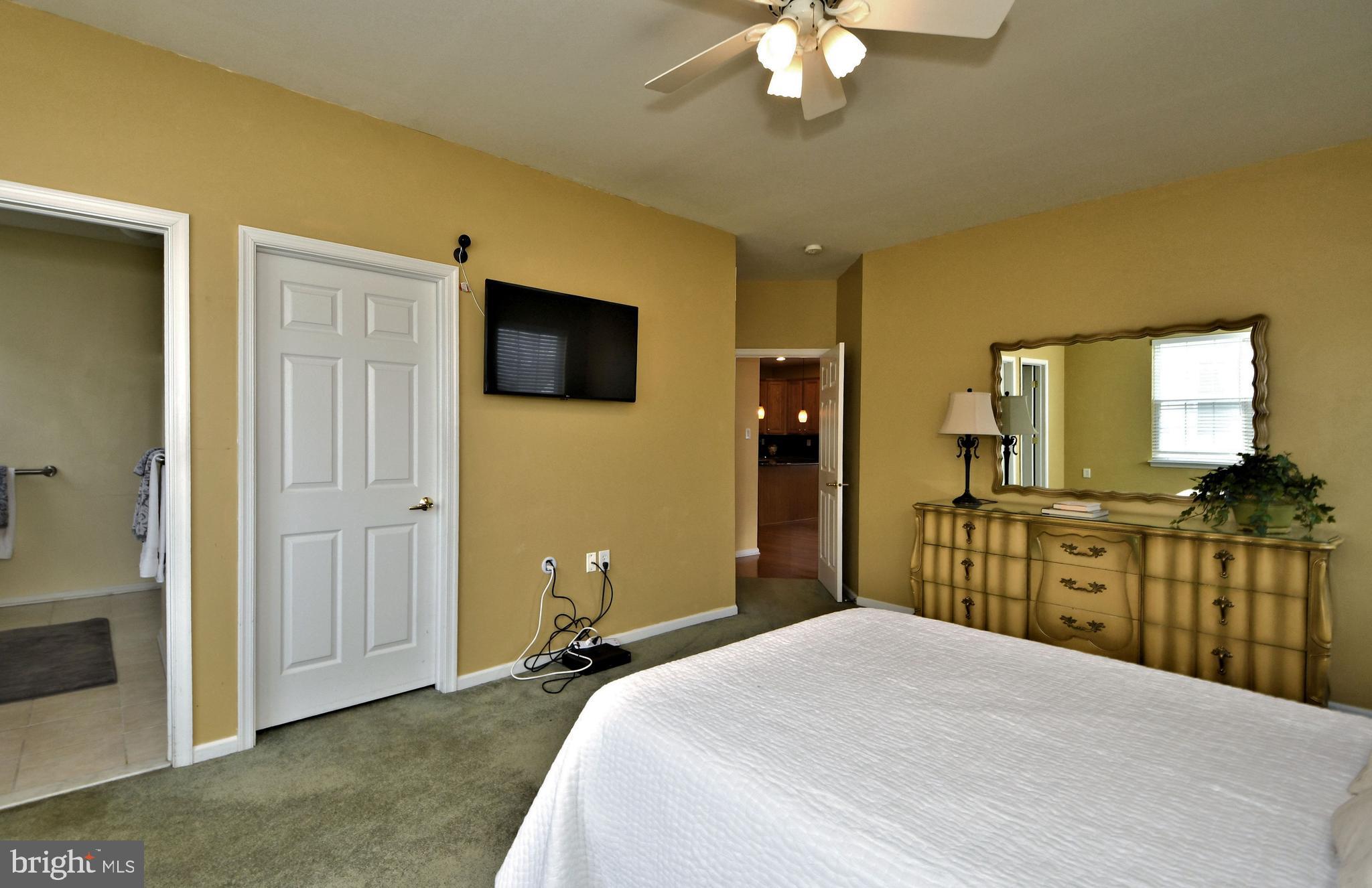 19 Bluebonnet Road Langhorne, PA 19047 - Photo 31 of 51 Master bedroom