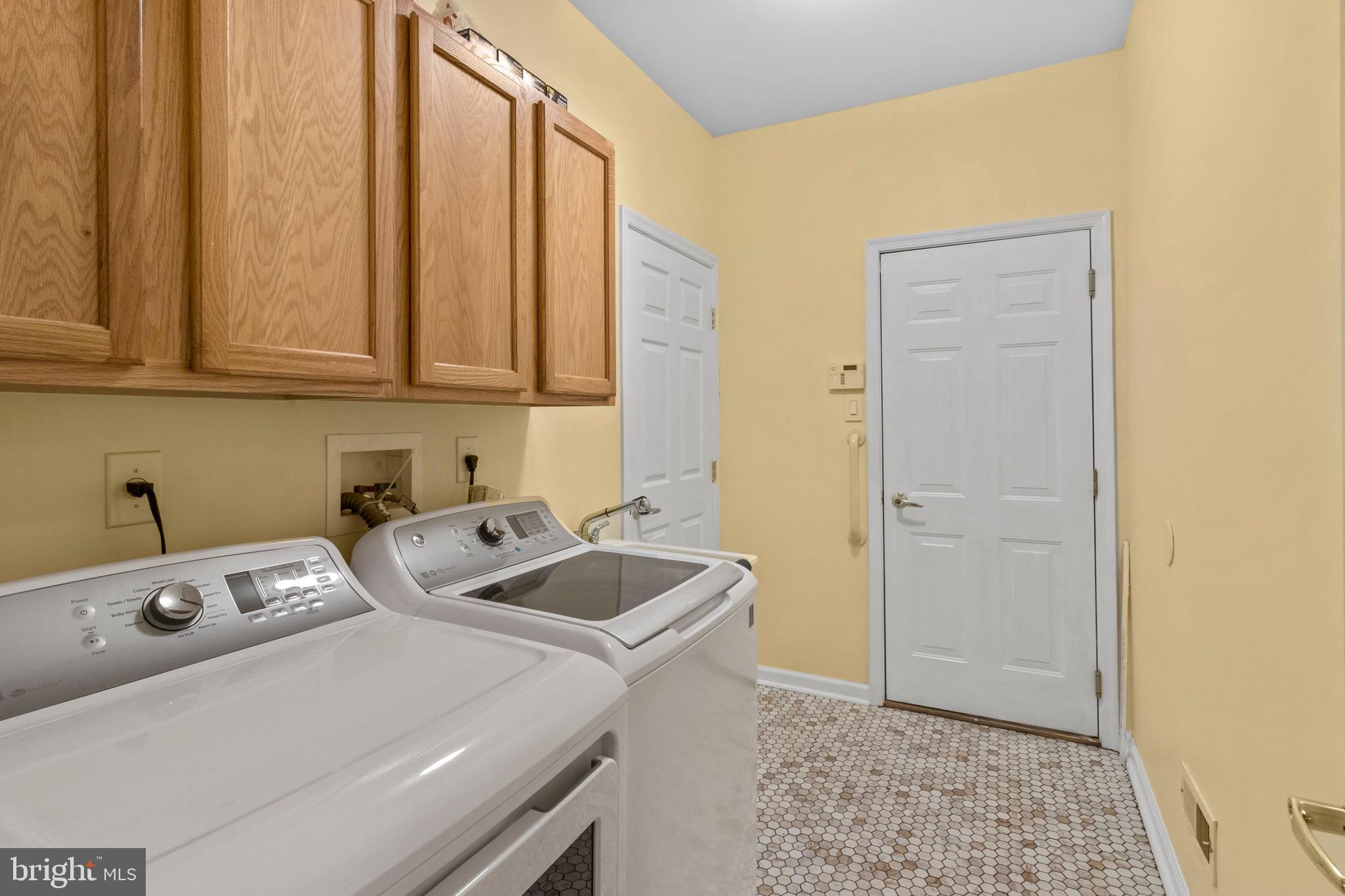 19 Bluebonnet Road Langhorne, PA 19047 - Photo 39 of 51 Laundry room leads to garage and basement