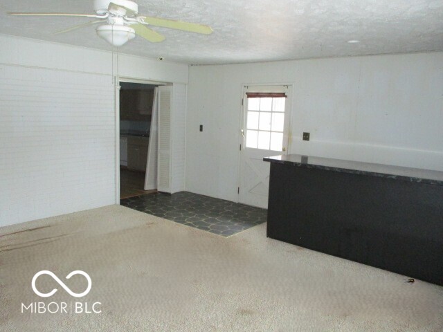 651 Fabyan Road Indianapolis, IN 46217 - Photo 3 of 9