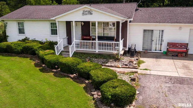 $265,000 | 514 North Smith Street, Galatia, IL 62935