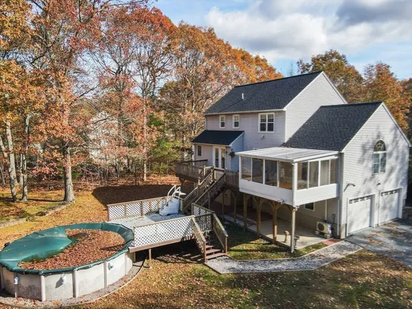 $775,700 | 59 Old Farm Road, Douglas, MA 01516