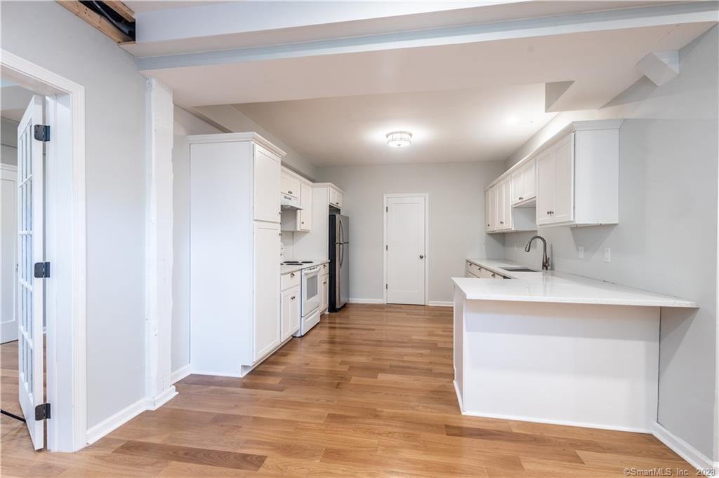 55 Cider Mill Lane, Unit COTTAGE Fairfield, CT 06824 - Photo 12 of 32