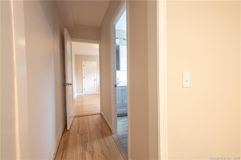 55 Cider Mill Lane, Unit COTTAGE Fairfield, CT 06824 - Photo 23 of 32