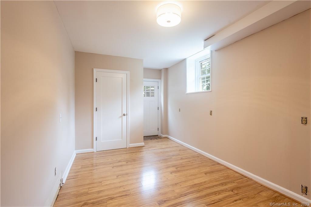 55 Cider Mill Lane, Unit COTTAGE Fairfield, CT 06824 - Photo 26 of 32