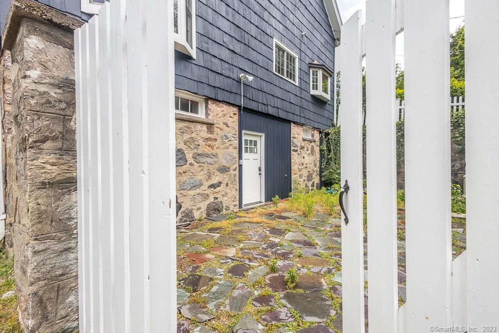 55 Cider Mill Lane, Unit COTTAGE Fairfield, CT 06824 - Photo 29 of 32