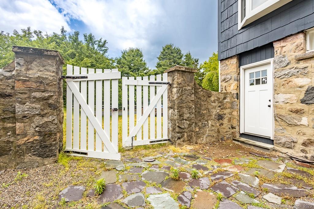 55 Cider Mill Lane, Unit COTTAGE Fairfield, CT 06824 - Photo 31 of 32