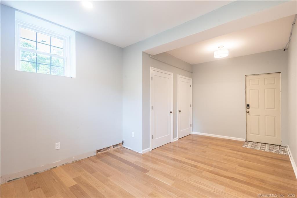 55 Cider Mill Lane, Unit COTTAGE Fairfield, CT 06824 - Photo 9 of 32