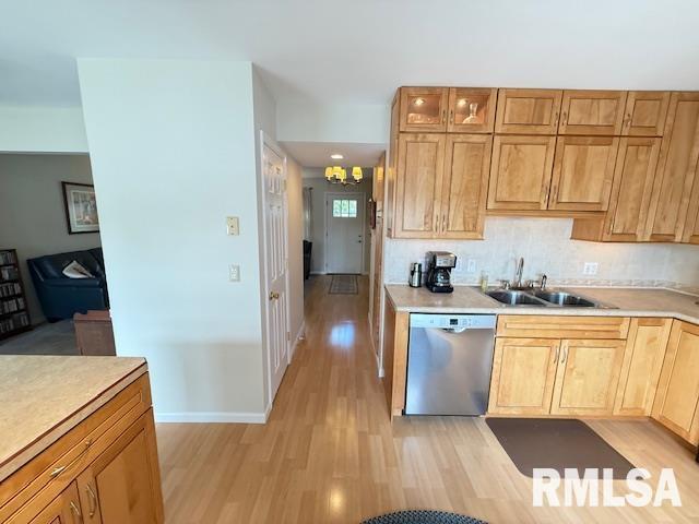 65 Carriage Hill Macomb, IL 61455 - Photo 11 of 28