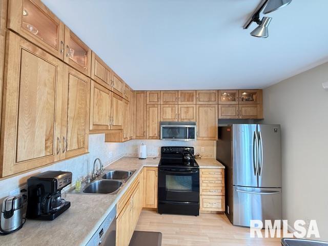 65 Carriage Hill Macomb, IL 61455 - Photo 9 of 28