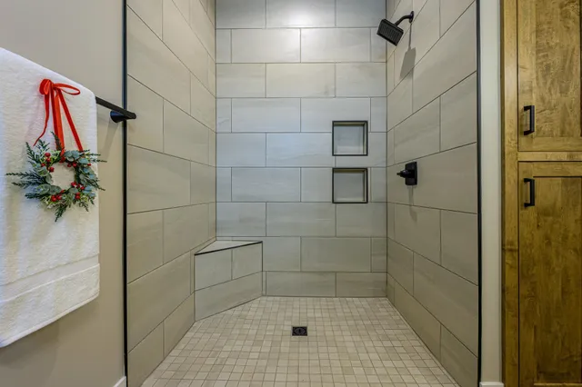 $512,000 | 1308 Sherwood Street Southeast, Hutchinson, MN 55350