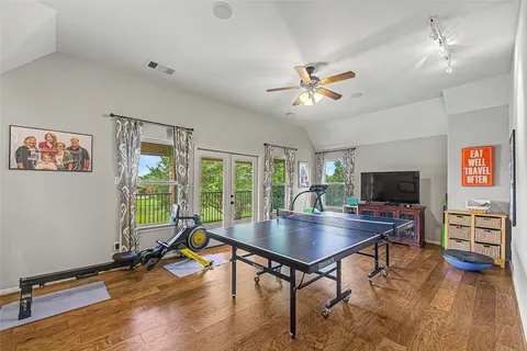 $900,000 | 83 Wyndehaven Lakes Drive, Katy, TX 77494