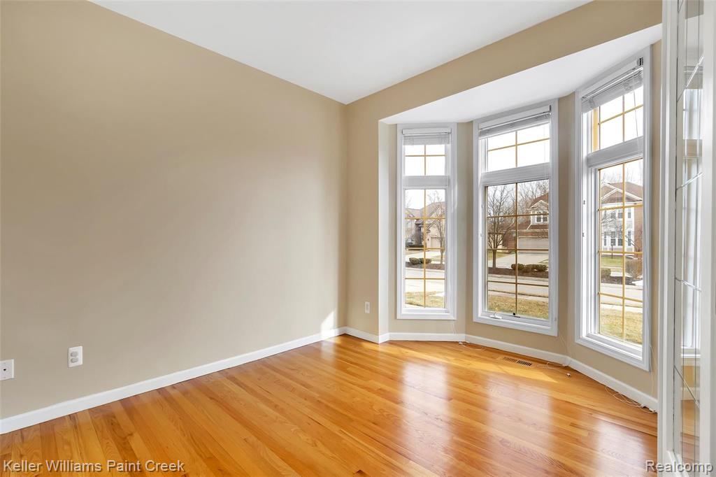 2040 Somerville Road Rochester Hills, MI 48307 - Photo 7 of 63