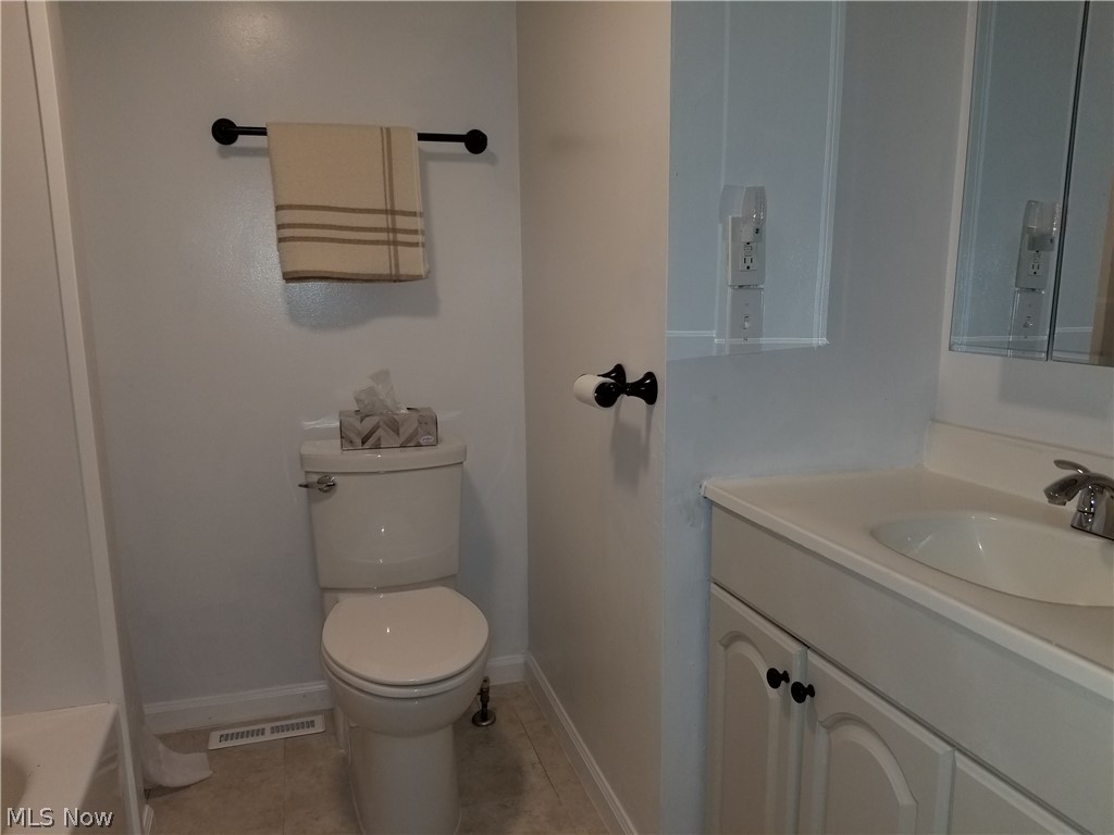 278 Altamont Road Vermilion, OH 44089 - Photo 7 of 17