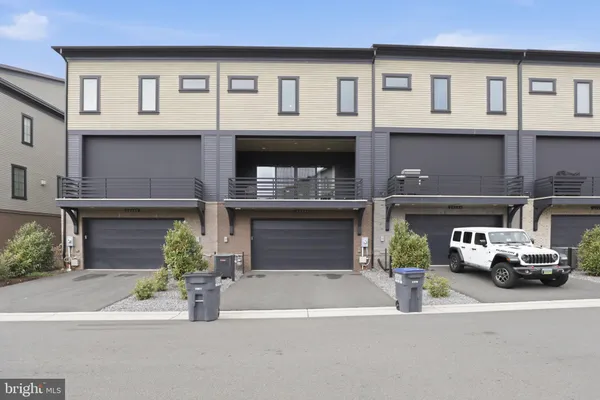 $5,700 | 20246 Northpark Drive, Ashburn, VA 20147