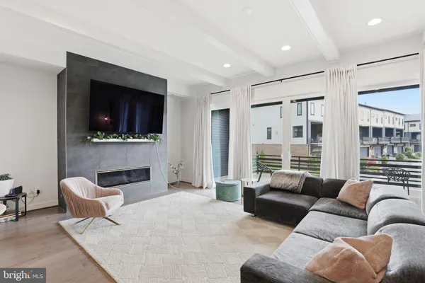 $5,700 | 20246 Northpark Drive, Ashburn, VA 20147