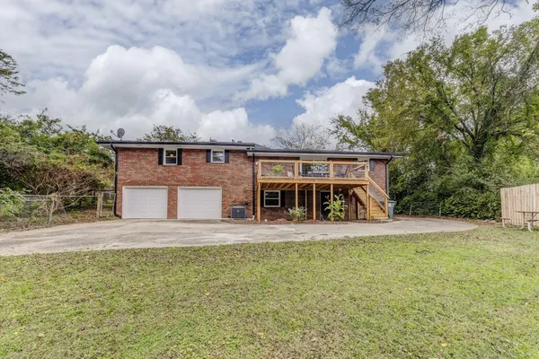 $2,800 | 618 Mooremont Terrace, Chattanooga, TN 37411