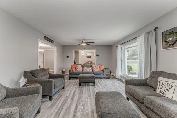 $2,800 | 618 Mooremont Terrace, Chattanooga, TN 37411