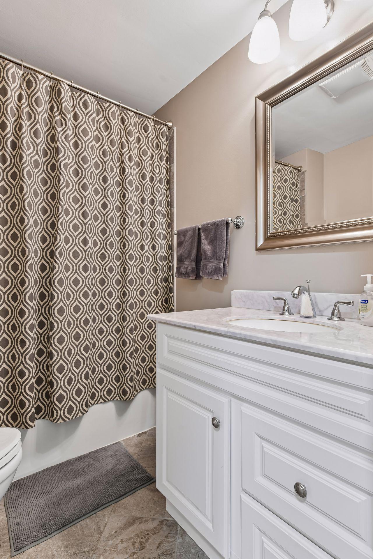6356 Red Fox Lane Edina, MN 55436 - Photo 22 of 37