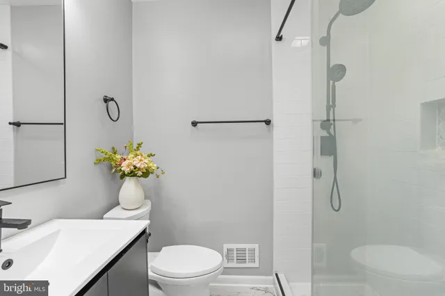 $899,995 | 4417 20th Street Northeast, Washington, DC 20018