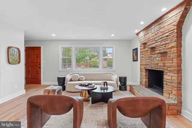 $899,995 | 4417 20th Street Northeast, Washington, DC 20018