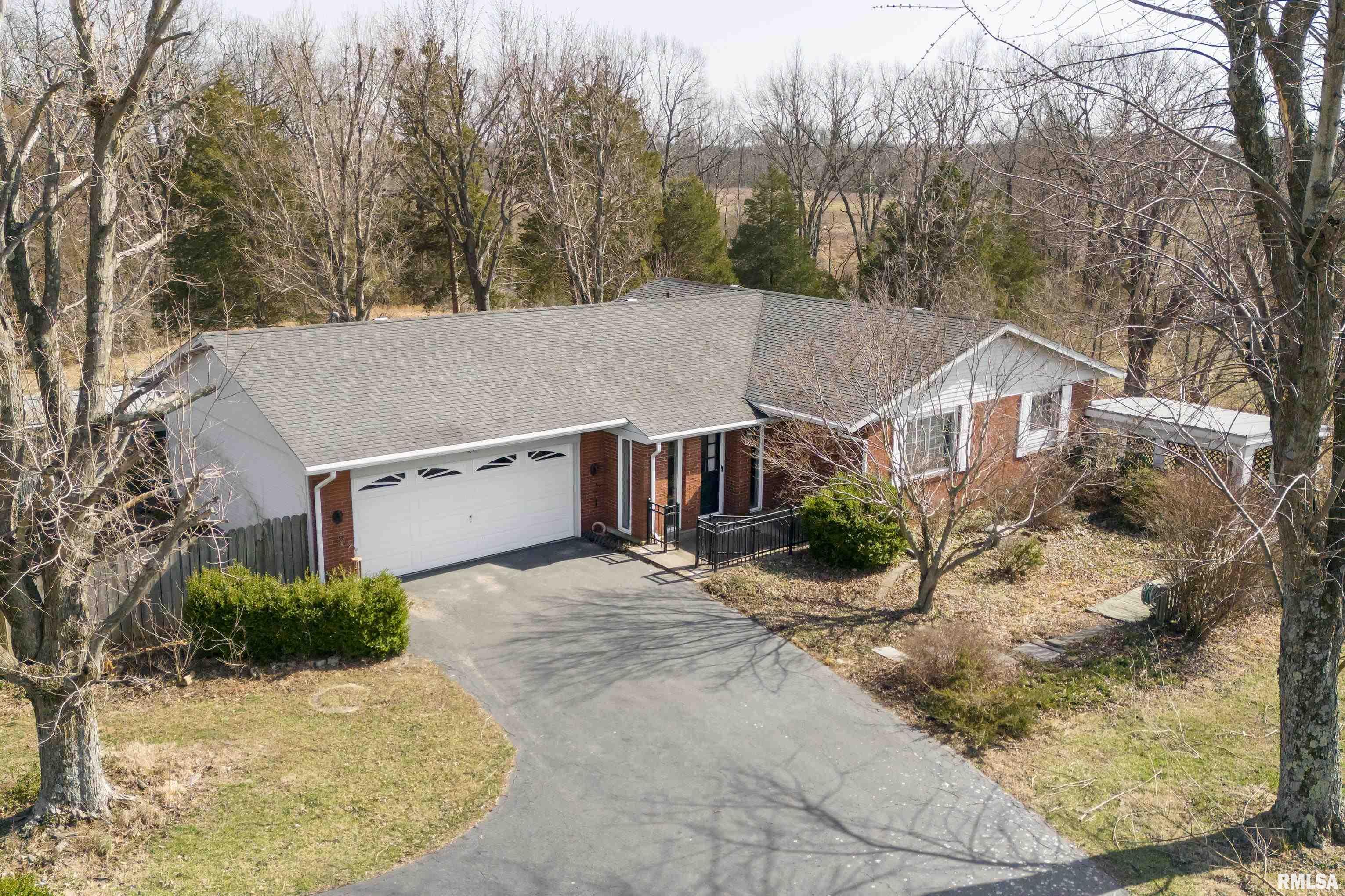1550 Deer Ridge Road Goreville, IL 62939 - Photo 3 of 34