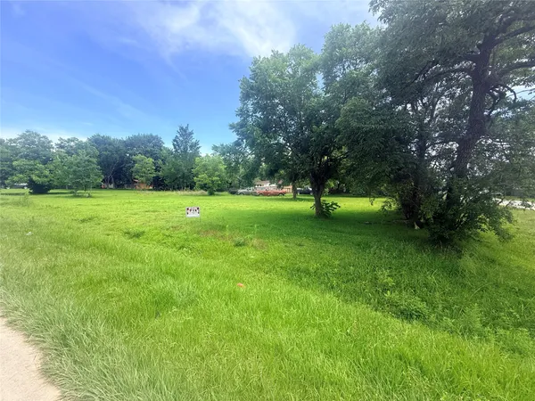 $85,000 | 3307 Texas Avenue, Dickinson, TX 77539