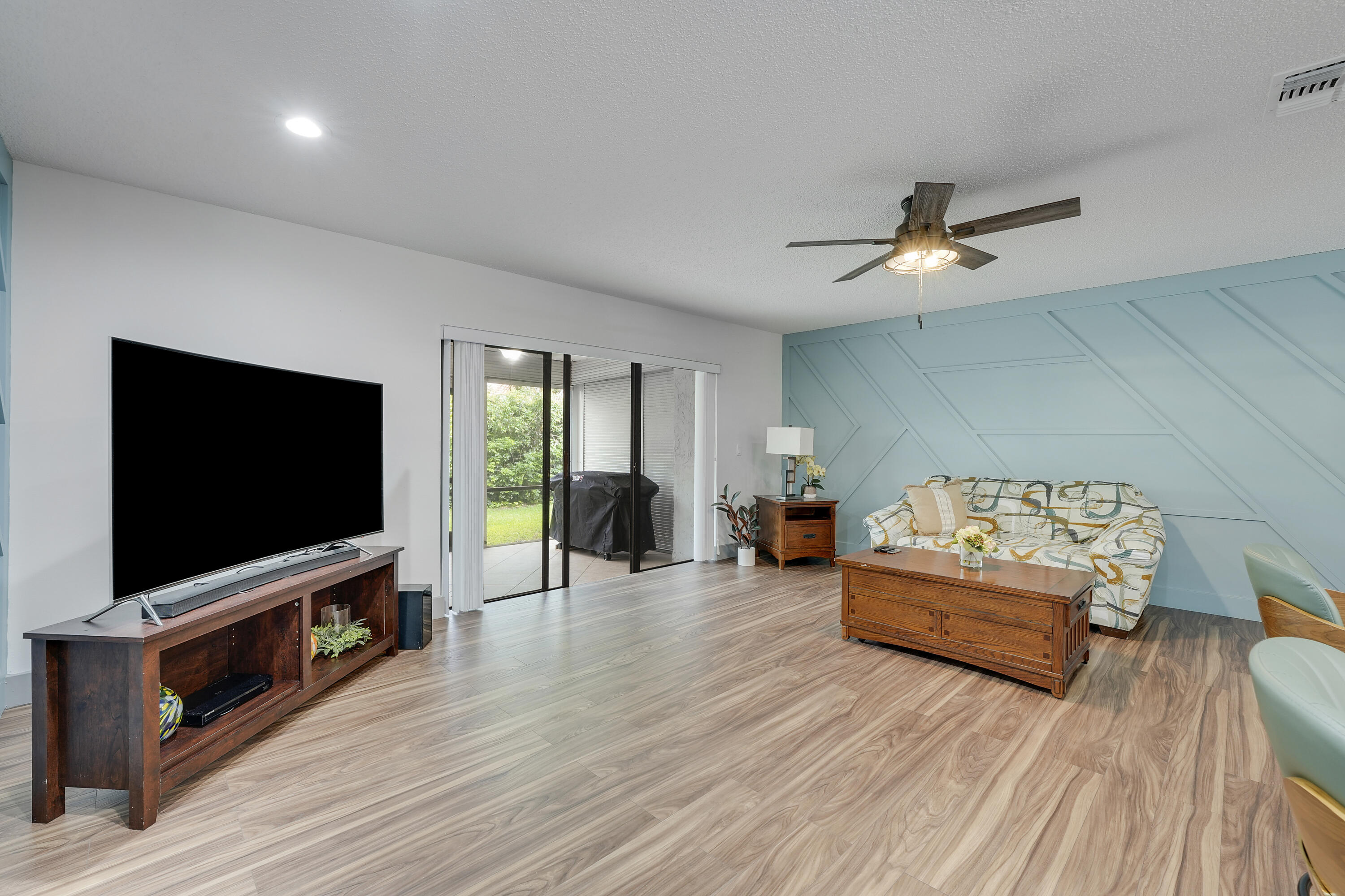 21691 Cypress Road, Unit 16C Boca Raton, FL 33433 - Photo 11 of 40 House-12