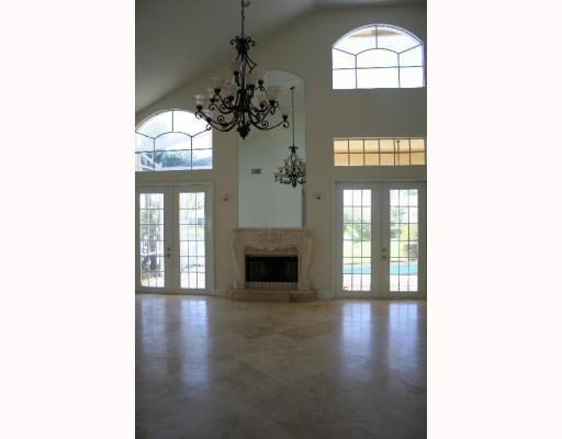 224 Skylark Point Jupiter, FL 33458 - Photo 2 of 8 Gallery Image 2