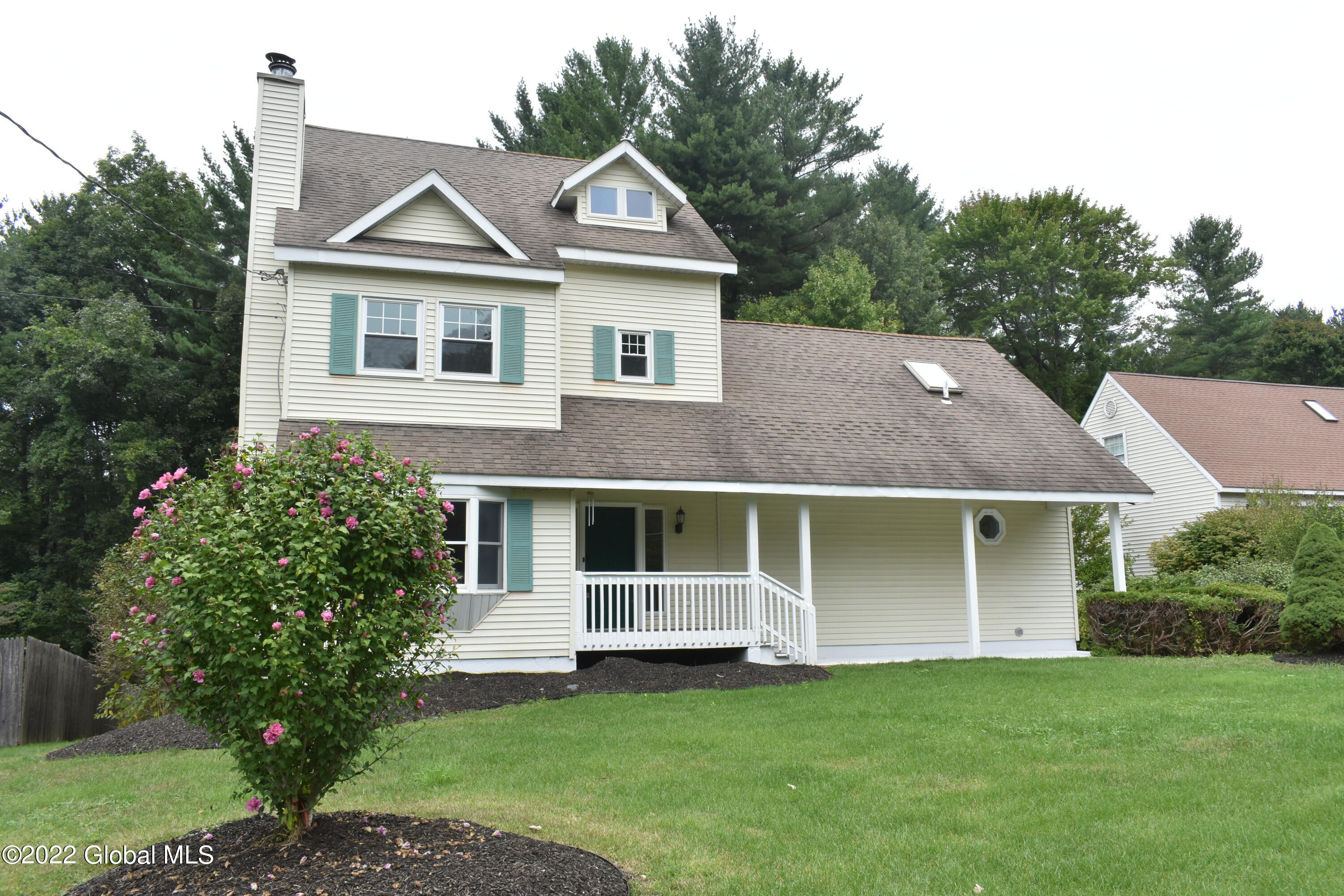 3271 East Old State Road Schenectady, NY 12303 - Photo 2 of 53 76CFB643-8C68-46D0-9E9A-6697F9F15E6E