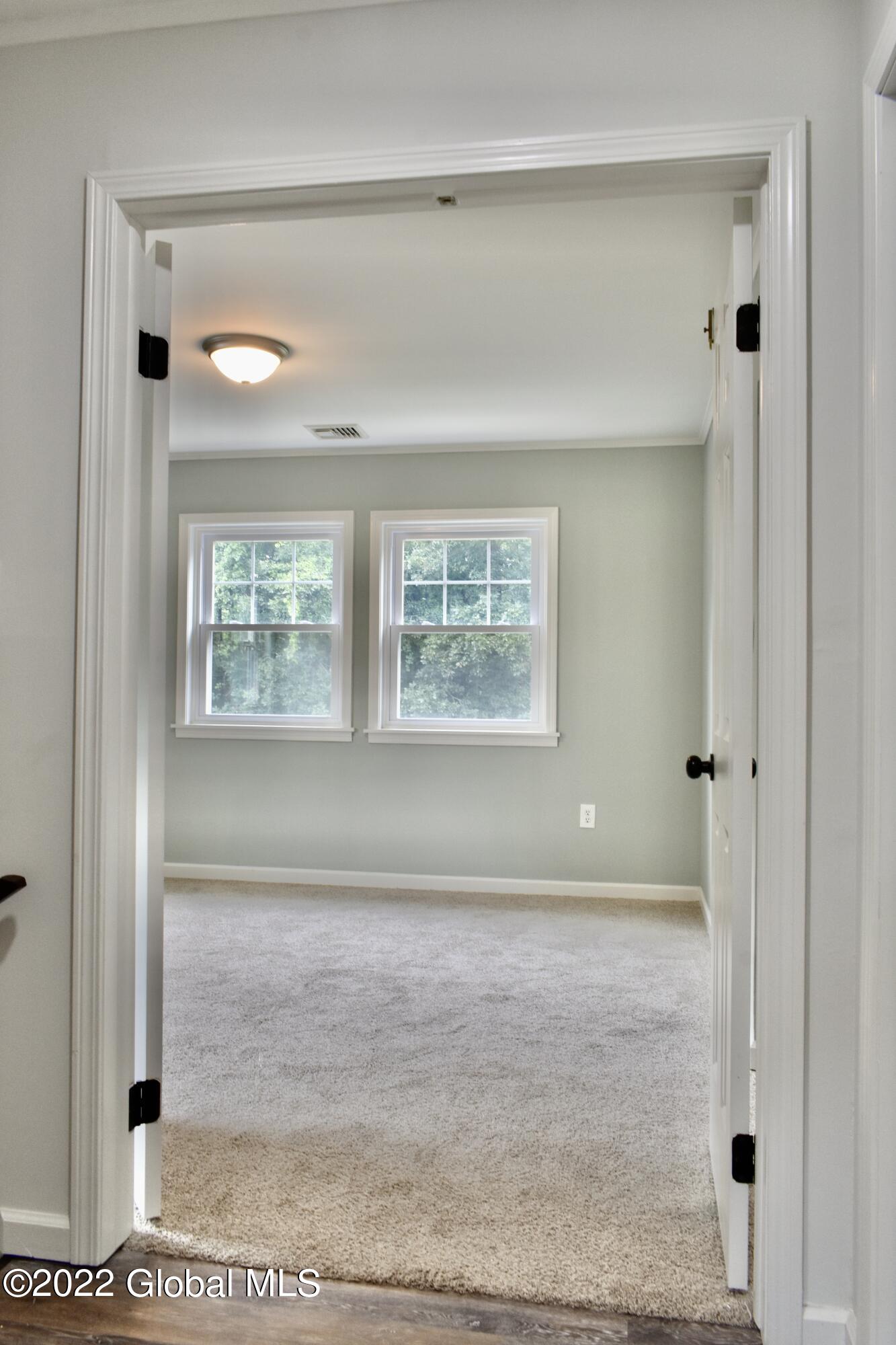 3271 East Old State Road Schenectady, NY 12303 - Photo 25 of 53 09DE1BCC-A2FA-44E0-9FAF-5B5F5F537E98_1_2