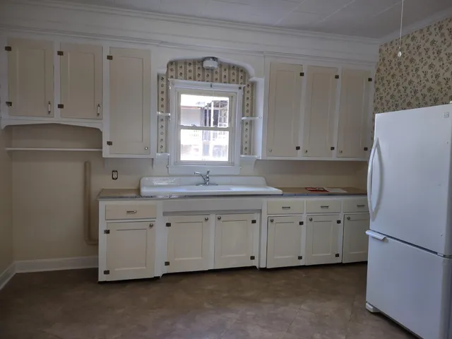 $450,000 | 33 Washington Street, Augusta, ME 04330