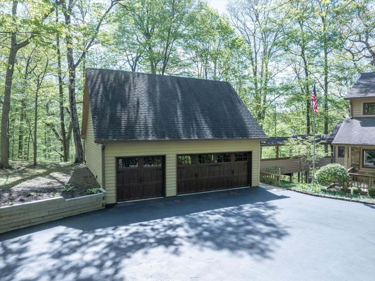 7118 Lantern Road Indianapolis, IN 46256 - Photo 94 of 100
