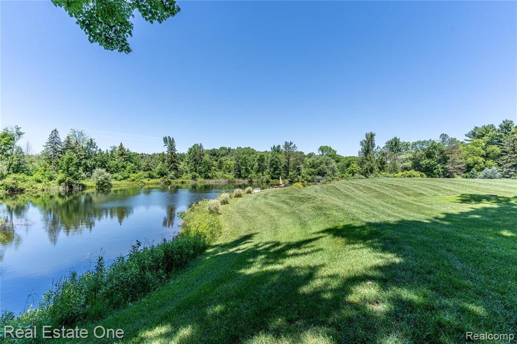 3333 Cullen Road Howell, MI 48855 - Photo 31 of 37