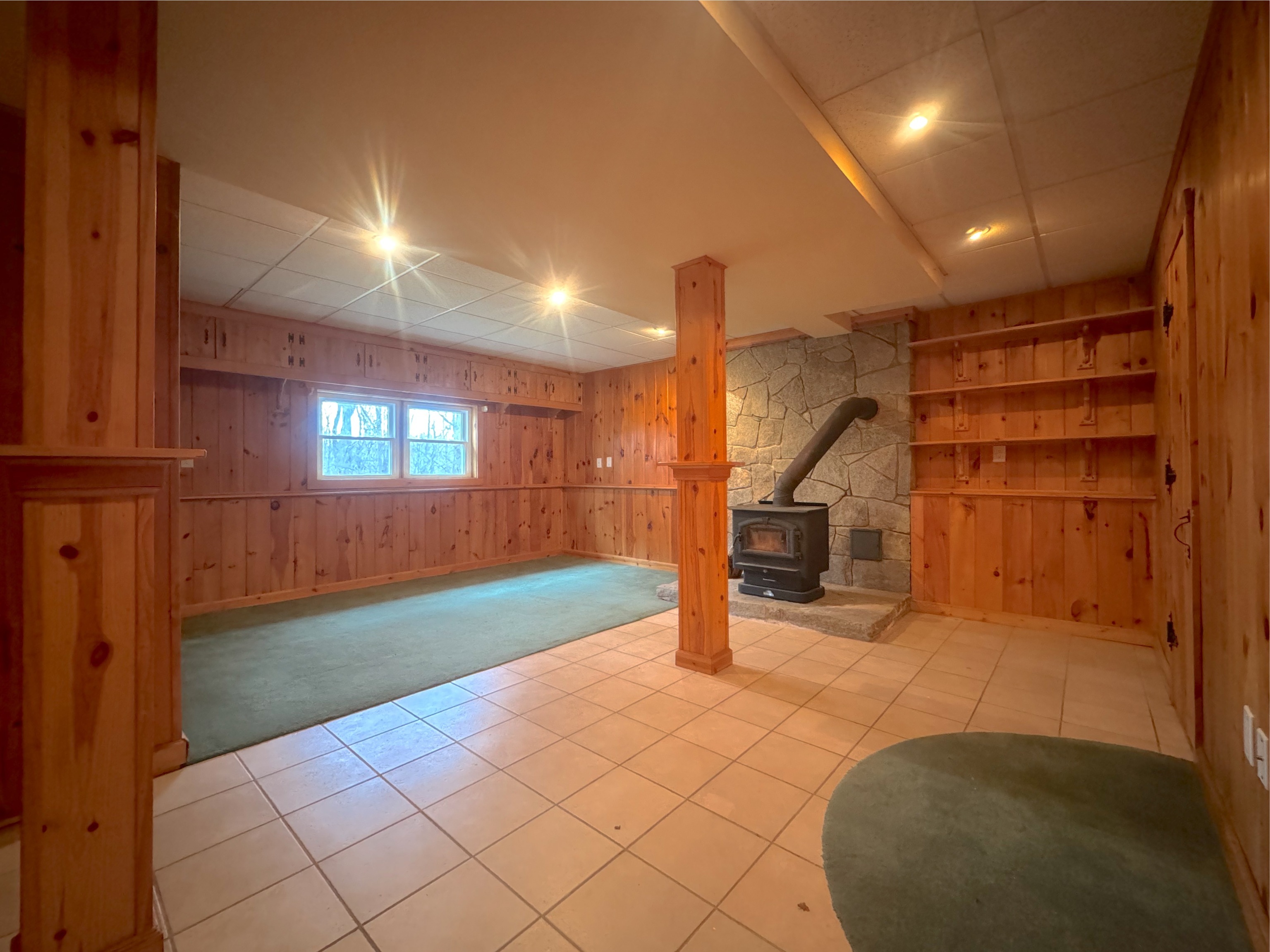 400 Windham Avenue Colchester, CT 06415 - Photo 30 of 33 a view of a livingroom with a furniture and window