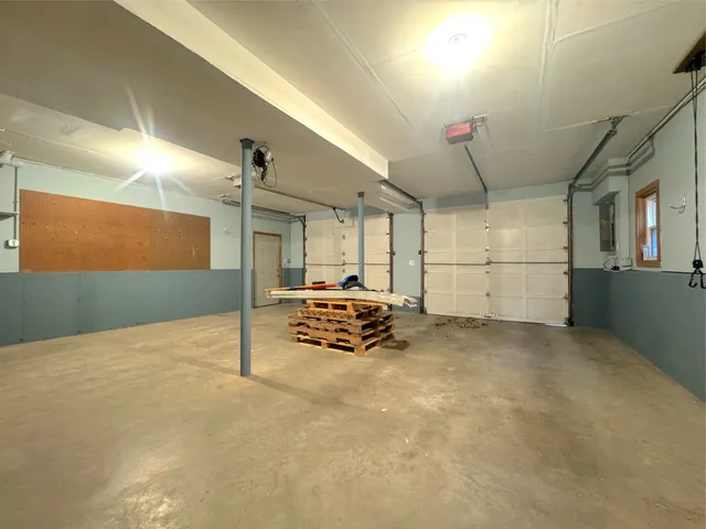 $3,500 | 400 Windham Avenue, Colchester, CT 06415