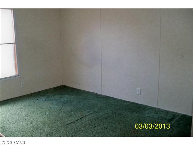2311 Crymes Road Keysville, VA 23947 - Photo 4 of 8